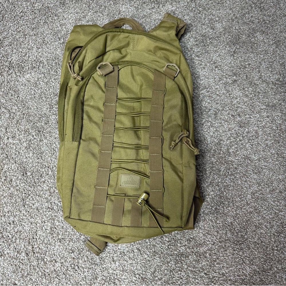 Red Rock Outdoor Gear Drifter Hydration Pack